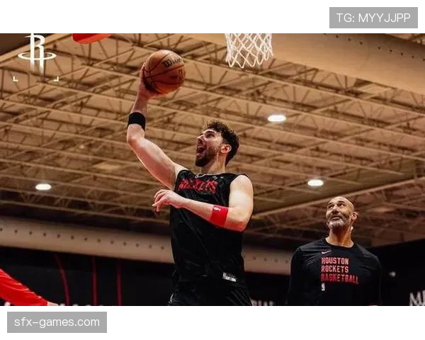 申京跻身全明星行列成休斯顿新核 火箭中锋迎蜕变赛季 申京跻身全明星行列成休斯顿新核 火箭中锋迎蜕变赛季