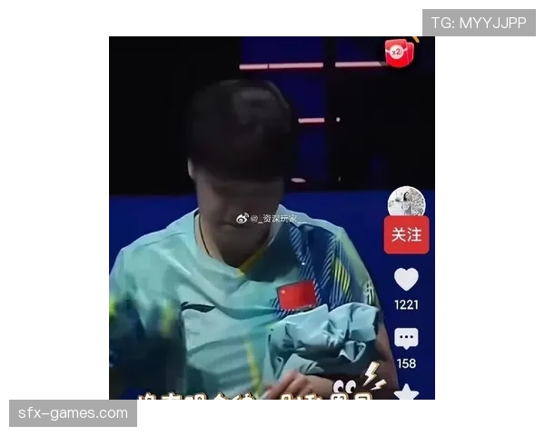 孙颖莎赛后拎的那个包……瞬间把我这辈子的年终奖按在地上摩擦